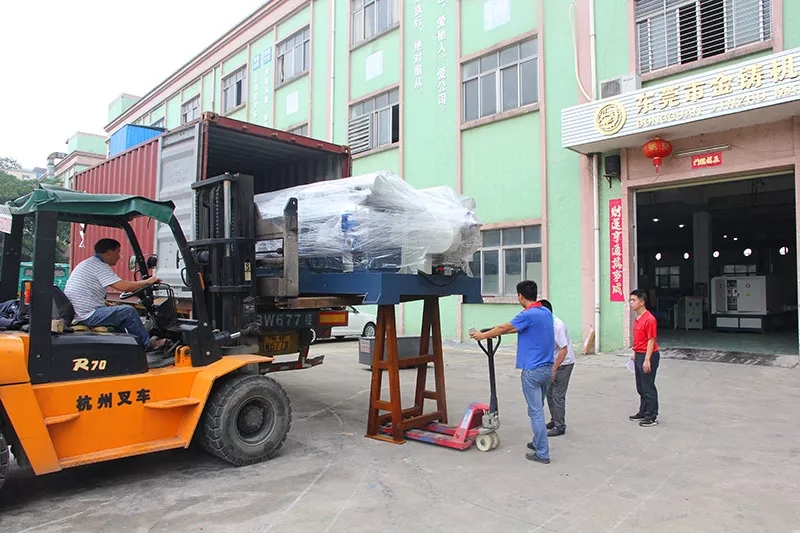 去毛刺抛光机装车